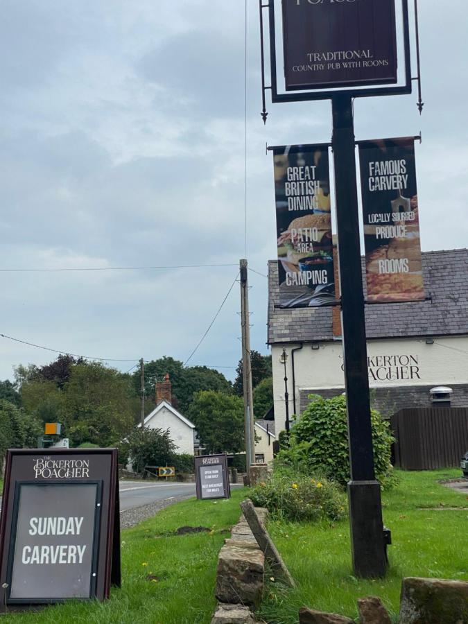 The Bickerton Poacher Higher Burwardsley Exterior photo