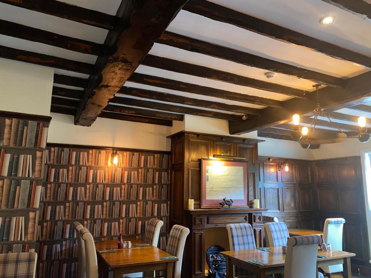 The Bickerton Poacher Higher Burwardsley Exterior photo